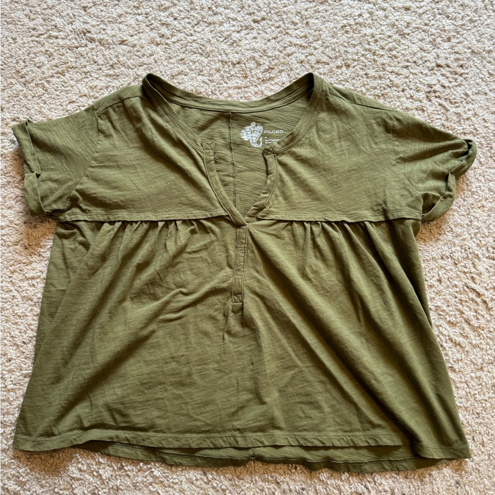 Pilcro army green blouse 100% cotton